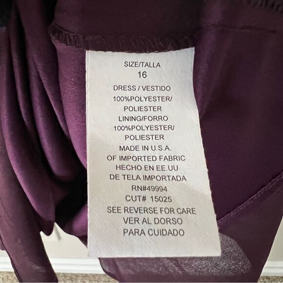 R&M Richards Plus Size Plum Chiffon Sleeveless Beaded Party Dress Size 16 - Picture 8 of 8